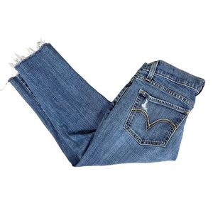 Levi's 524 Too Superslow Blue Capri Jeans Size 7 M Distressed Denim Low Rise